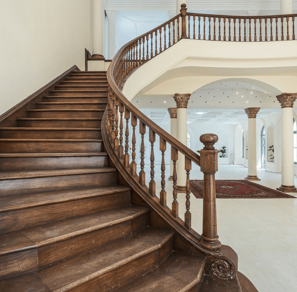 Company's about image